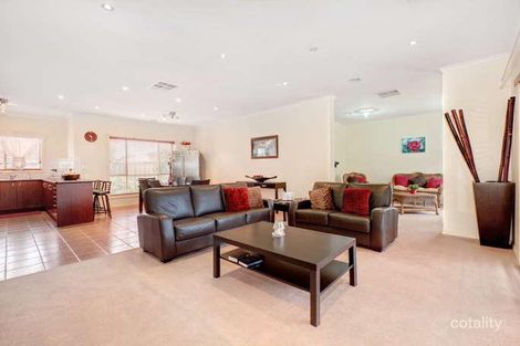 Property photo of 4 Garfield Way Craigieburn VIC 3064