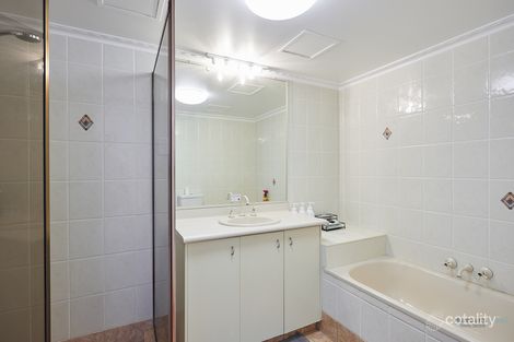 Property photo of 22E/4-12 Old Burleigh Road Surfers Paradise QLD 4217