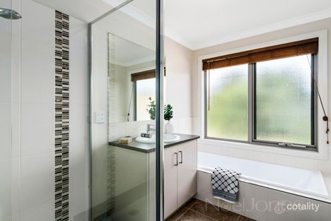 Property photo of 2/141 Liverpool Road Kilsyth VIC 3137