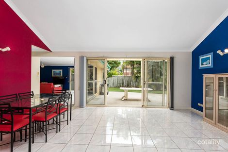 Property photo of 3 Minker Place Forest Lake QLD 4078