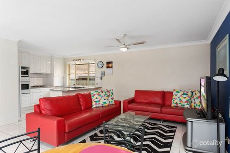 Property photo of 3 Minker Place Forest Lake QLD 4078