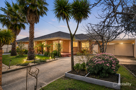4 LYDIA AVE, CAMPBELLFIELD, VIC 3061