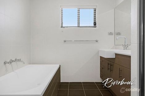 Property photo of 13 Dullai Avenue Pemulwuy NSW 2145