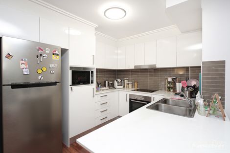 Property photo of 5/146 Cavendish Road Coorparoo QLD 4151