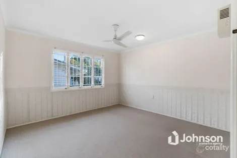 Property photo of 52 Samford Road Leichhardt QLD 4305