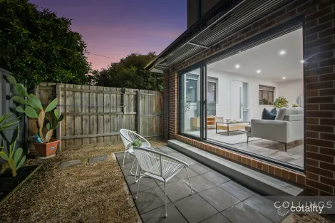 Property photo of 1/5 Bristol Road Pascoe Vale VIC 3044