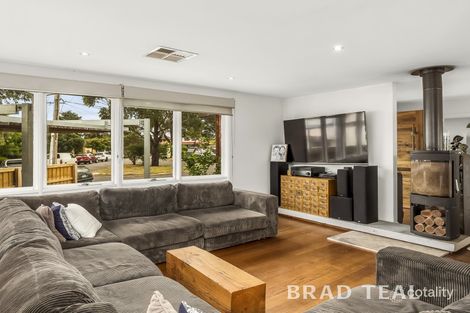 Property photo of 10 Huon Court Keilor VIC 3036