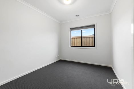 57 Maya Ave, Thornhill Park, VIC 3335