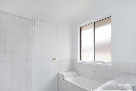 Property photo of 27 Beverly Place Plumpton NSW 2761