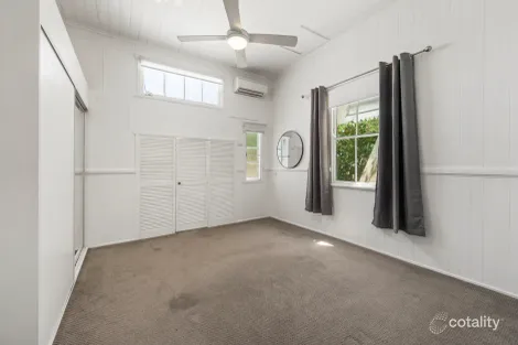 Property photo of 32 Railway Street Pittsworth QLD 4356