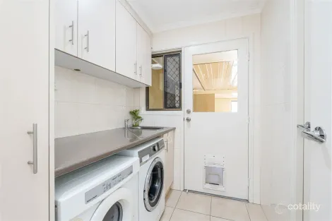 Property photo of 13 Marlin Street Kawungan QLD 4655