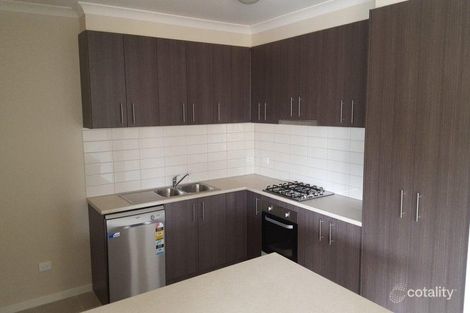 Property photo of 3/30 Wynarka Drive Hoppers Crossing VIC 3029