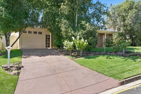 Property photo of 1 Kimberly Way Happy Valley SA 5159