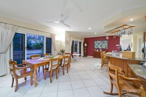 Property photo of 2 Kingfisher Place Chapel Hill QLD 4069