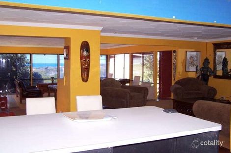 Property photo of 42 Oceanside Promenade Mullaloo WA 6027