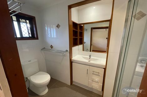 Property photo of 40 Lochinvar Court Ashmore QLD 4214