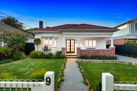 9 Bethell Ave, Parkdale, VIC 3195