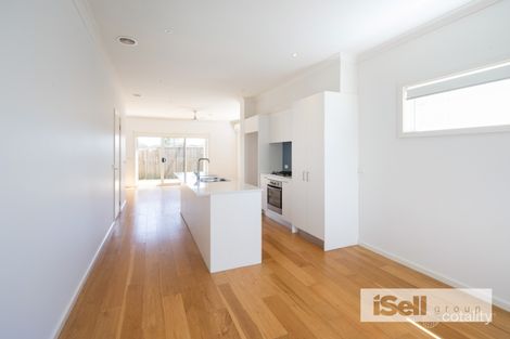 Property photo of 7/5 Annafee Avenue Keysborough VIC 3173