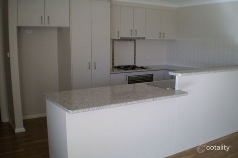 Property photo of 1/12 Illeura Road Bourkelands NSW 2650