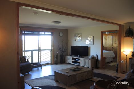 Property photo of 6 Oakabella Road East Howatharra WA 6532