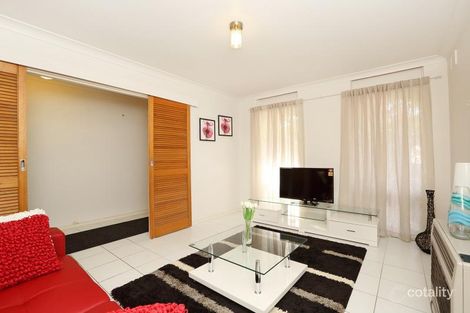 Property photo of 17 Alexander Crescent Hackham SA 5163