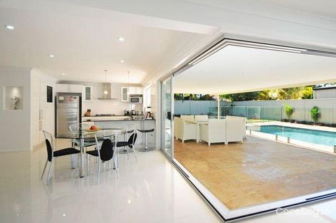 14 Hood Ct, Mermaid Waters, QLD 4218