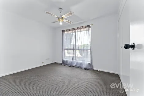 Property photo of 15 Bower Drive Werribee VIC 3030