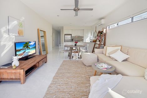 Property photo of 33 Nautica Circuit Mount Coolum QLD 4573