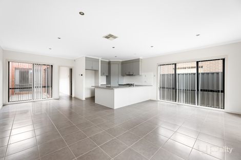 Property photo of 1/38 Tower Road Werribee VIC 3030