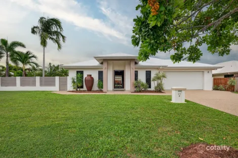 25 Dampier Cres, Burdell, QLD 4818