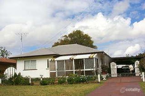 62 Weetwood St, Newtown, QLD 4350