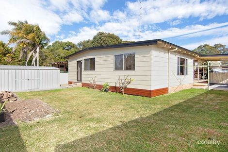 Property photo of 2 Mackay Drive Tumbi Umbi NSW 2261