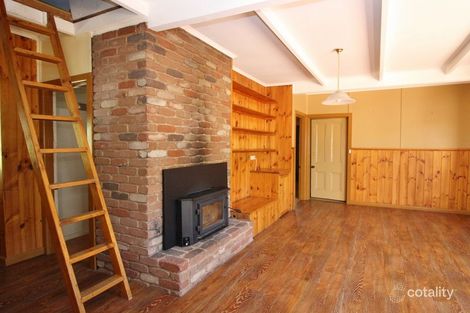 Property photo of 37 Wirrinya Avenue Glenrowan VIC 3675