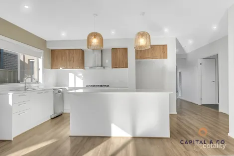 Property photo of 27 Design Way Kalkallo VIC 3064