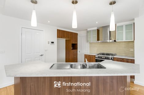 Property photo of 19 Olrig Grove Craigieburn VIC 3064