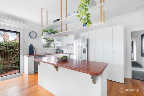 Property photo of 2 Erica Street Windsor VIC 3181