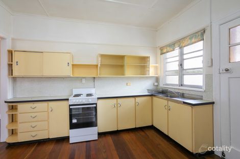 18 Gallagher Tce, Kedron, QLD 4031