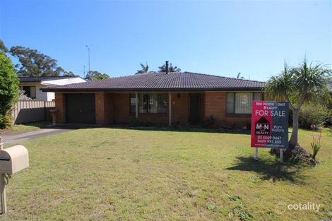 10 Thirteenth Ave, Stuarts Point, NSW 2441