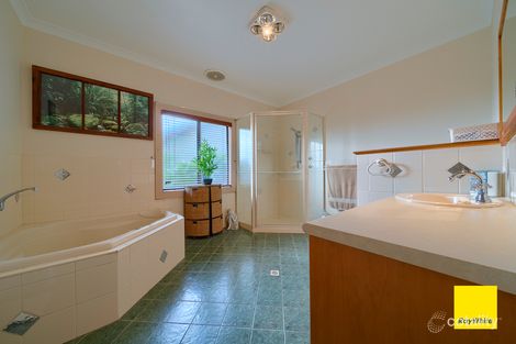 4 Halifax St, Mount Melville, WA 6330