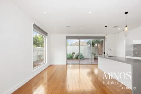 93 Pine St, Reservoir, VIC 3073