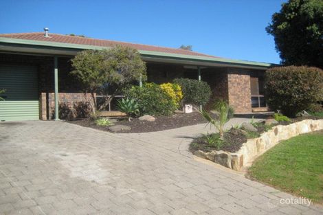 6 Palm Cres, Old Reynella, SA 5161