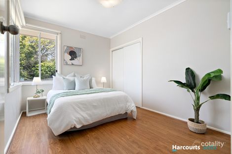 Property photo of 6 Apsley Street Mount Waverley VIC 3149