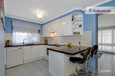 Property photo of 10 Kerwin Circle Hebersham NSW 2770