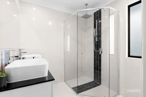 Property photo of 40 Sandpiper Street Wellington Point QLD 4160