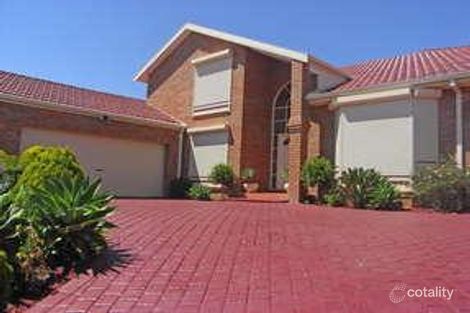 Property photo of 39 Manning Clark Road Mill Park VIC 3082