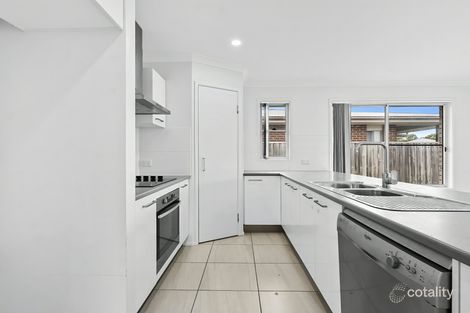 Property photo of 21 Glenbrook Street Ningi QLD 4511