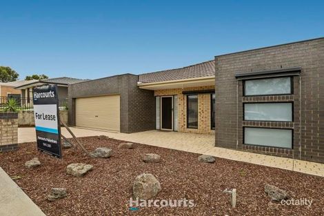 41 Windermere Bvd, Pakenham, VIC 3810