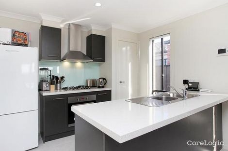 Property photo of 5 Lord Place Point Cook VIC 3030