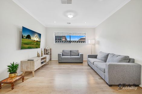 Property photo of 3 Beachmere Street Tarneit VIC 3029
