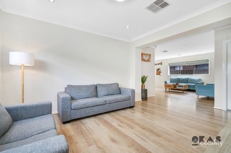 Property photo of 3 Beachmere Street Tarneit VIC 3029